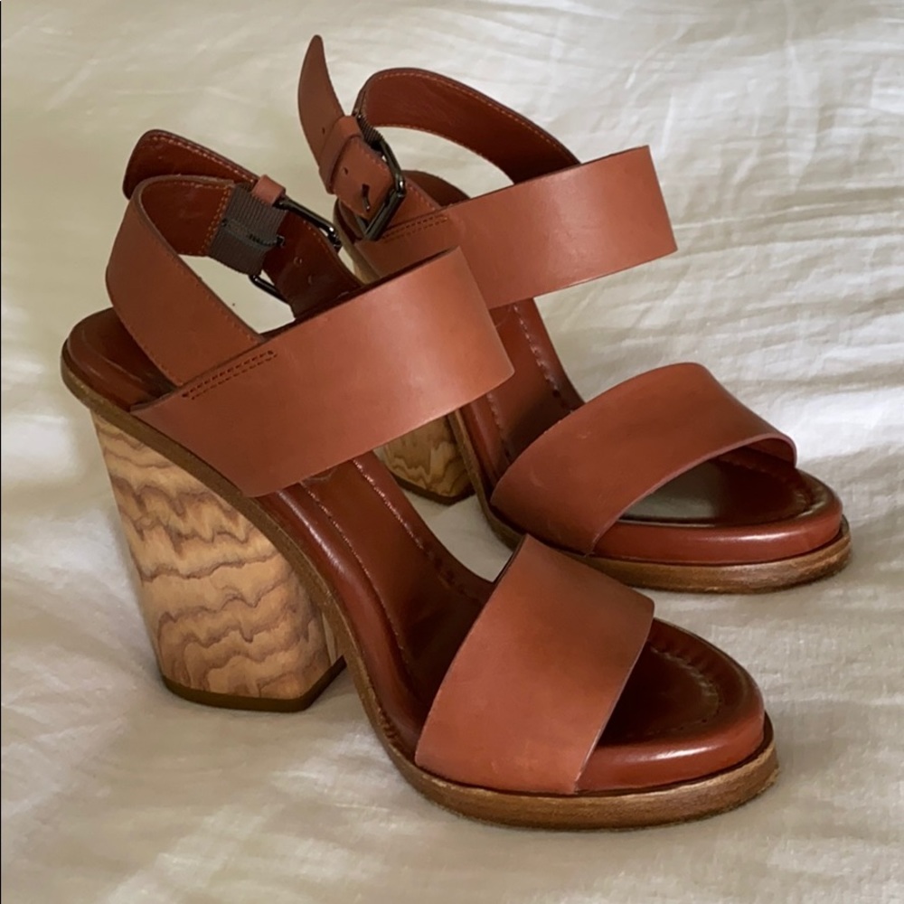 Vince heal. Size 5